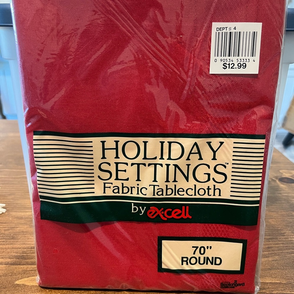 Excell Red Round Tablecloth